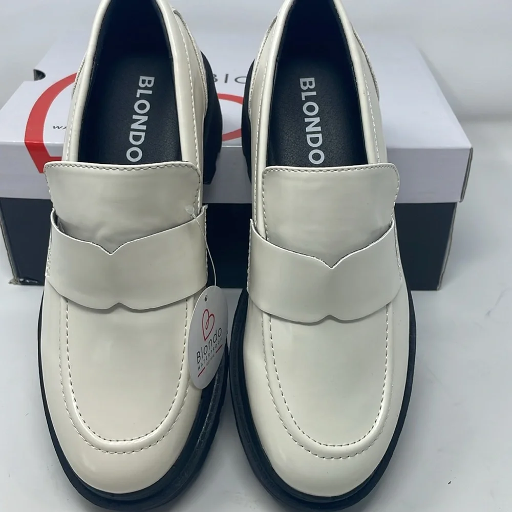 Blondo Waterproof Off White Slip-On Chunky Loafers Size 7.5 Brand New In Box